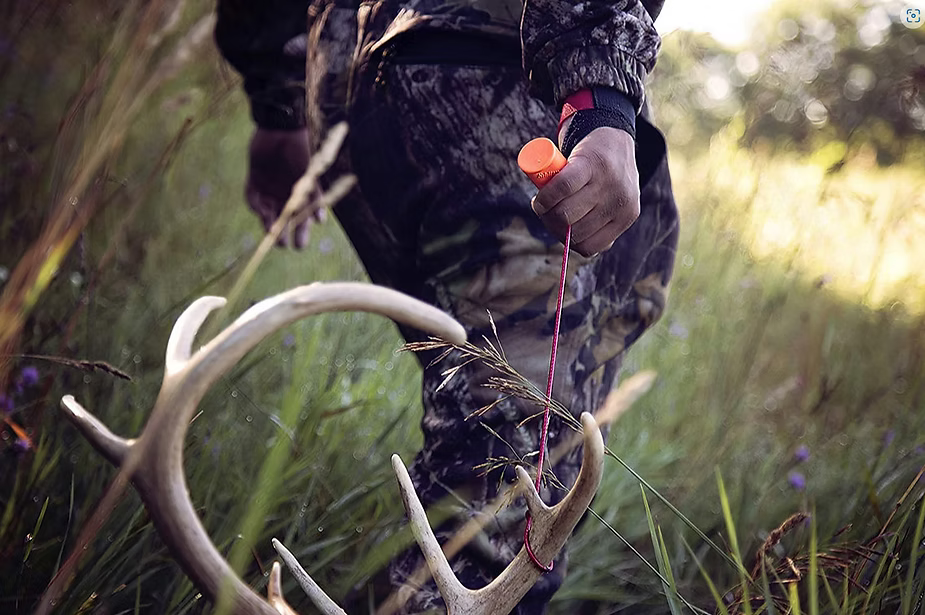 Game Cuffs - Worlds Best Deer Drag